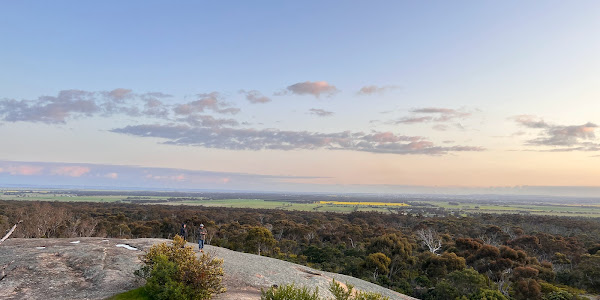 Big Rock Car Park, You Yangs