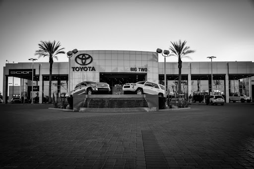Toyota Dealer «Big Two Toyota of Chandler», reviews and photos, 1250 S Gilbert Rd, Chandler, AZ 85286, USA