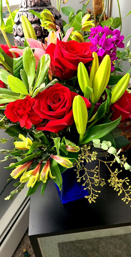 Florist «Veroniques Floral, Ltd.», reviews and photos, 1162 N LaSalle Dr, Chicago, IL 60610, USA