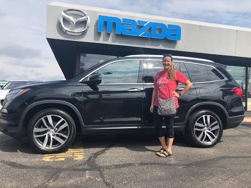 Used Car Dealer «Montrose Mazda in Kent», reviews and photos, 1127 W Main St, Kent, OH 44240, USA