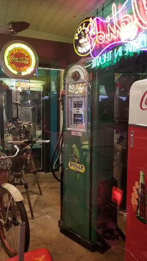 Drive-in Movie Theater «Vali-Hi Drive-In», reviews and photos, 11260 Hudson Blvd, Lake Elmo, MN 55042, USA