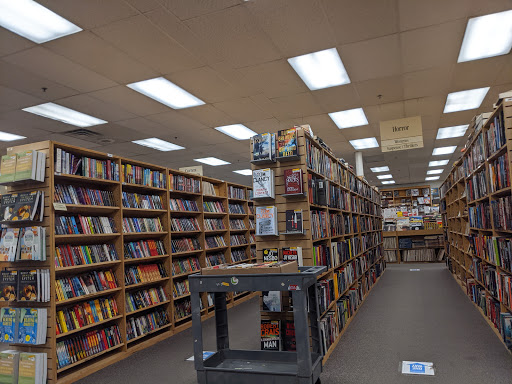 Book Store «Half Price Books», reviews and photos, 5032 S 74th St, Greenfield, WI 53220, USA