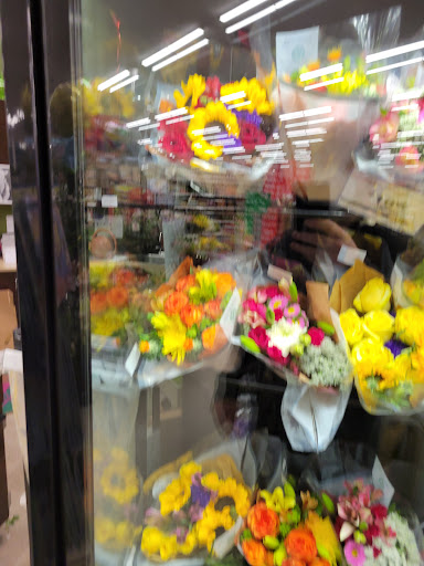 Supermarket «Big Y», reviews and photos, 802 Williams St, Longmeadow, MA 01106, USA