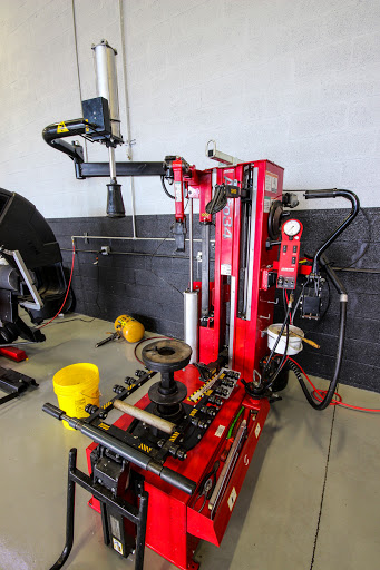 Tire Shop «Falcon Tire Auto Center», reviews and photos, 13215 W Okeechobee Rd, Hialeah Gardens, FL 33018, USA