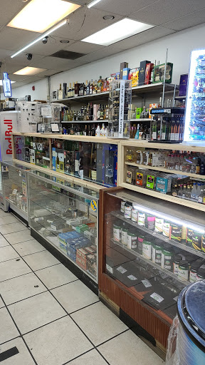 Liquor Store «Grab N Go Reno Liquor, Hookah Store», reviews and photos, 1350 Stardust St, Reno, NV 89503, USA