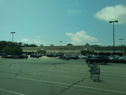 Supermarket «Super Stop & Shop», reviews and photos, 605 Metacom Ave, Bristol, RI 02809, USA