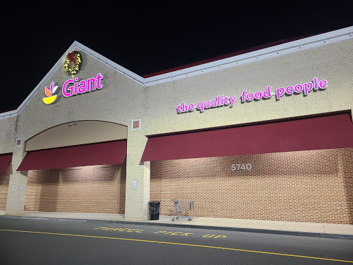 Supermarket «Giant», reviews and photos, 5740 Union Mill Rd, Clifton, VA 20124, USA