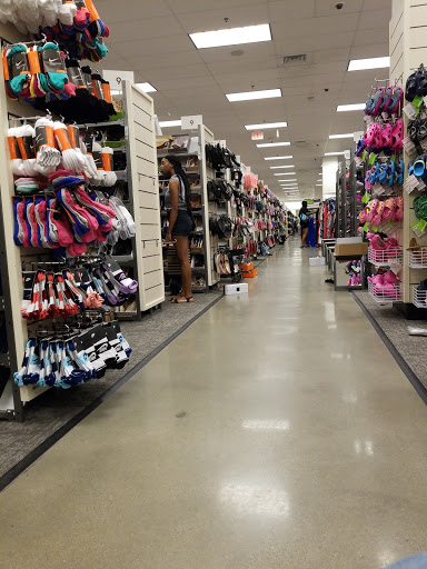 Department Store «Nordstrom Rack Buckhead Station», reviews and photos, 3495 Buckhead Loop NE, Atlanta, GA 30326, USA