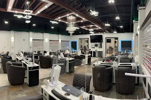 Gurnee Nails And Spa image