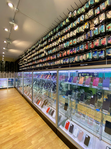 Cell Phone Store «iPhone Repair Miami Beach», reviews and photos, 1348 Washington Ave, Miami Beach, FL 33139, USA