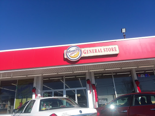 General Store «Moon Pie General Store and Original Book Warehouse», reviews and photos, 3127 Parkway, Pigeon Forge, TN 37863, USA