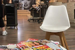 Coiffure Velly in Wangen im Allgäu | Dein Friseur ohne Termine image