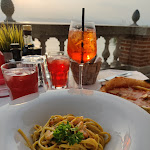 Photo n°2 de l'avis de Victoria.� fait le 27/05/2022 à 10:05 sur le  Villa Pioppi Restaurant & Pizzeria à Sirmione