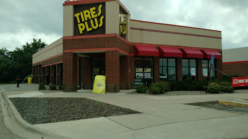 Tire Shop «Tires Plus», reviews and photos, 1975 County Rd 42 W, Burnsville, MN 55306, USA