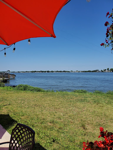 Winery «Buckeye Lake Winery, Inc», reviews and photos, 13750 Rosewood Rd NE, Thornville, OH 43076, USA