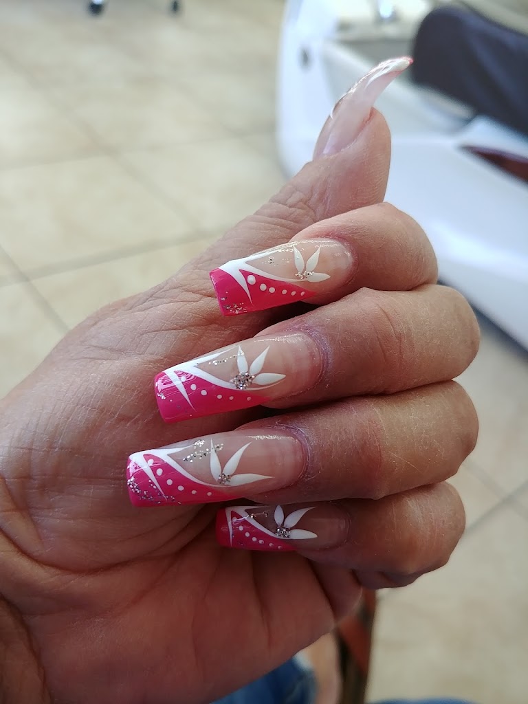 Lv Nails 91104