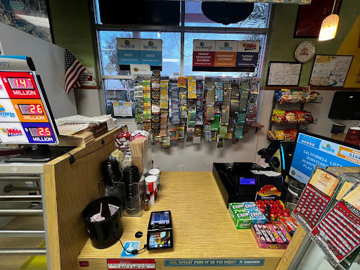 Donut Shop «Circle Donuts», reviews and photos, 2201 N Lakewood Blvd, Long Beach, CA 90815, USA