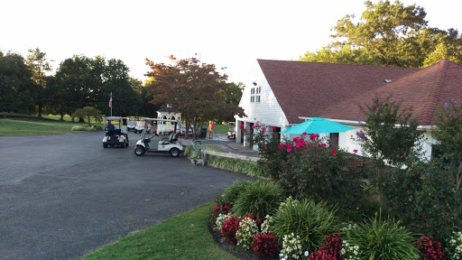 Country Club «Ramblewood Country Club», reviews and photos, 200 Country Club Pkwy, Mt Laurel, NJ 08054, USA
