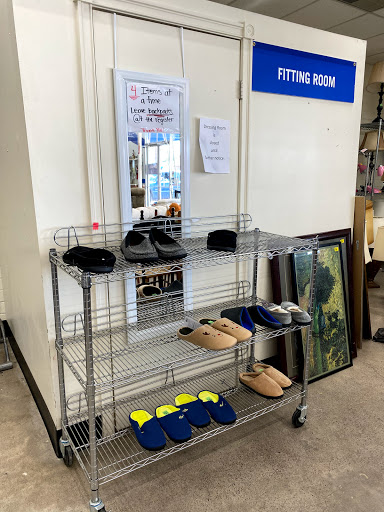 Non-Profit Organization «Society of St. Vincent de Paul - Sunnyslope Thrift Store», reviews and photos, 8231 N 7th St, Phoenix, AZ 85020, USA