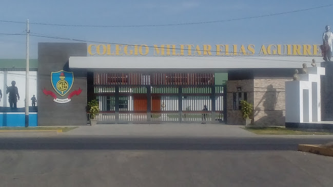 Opiniones de "Colegio Militar Elias Aguirre" en Pimentel - Escuela