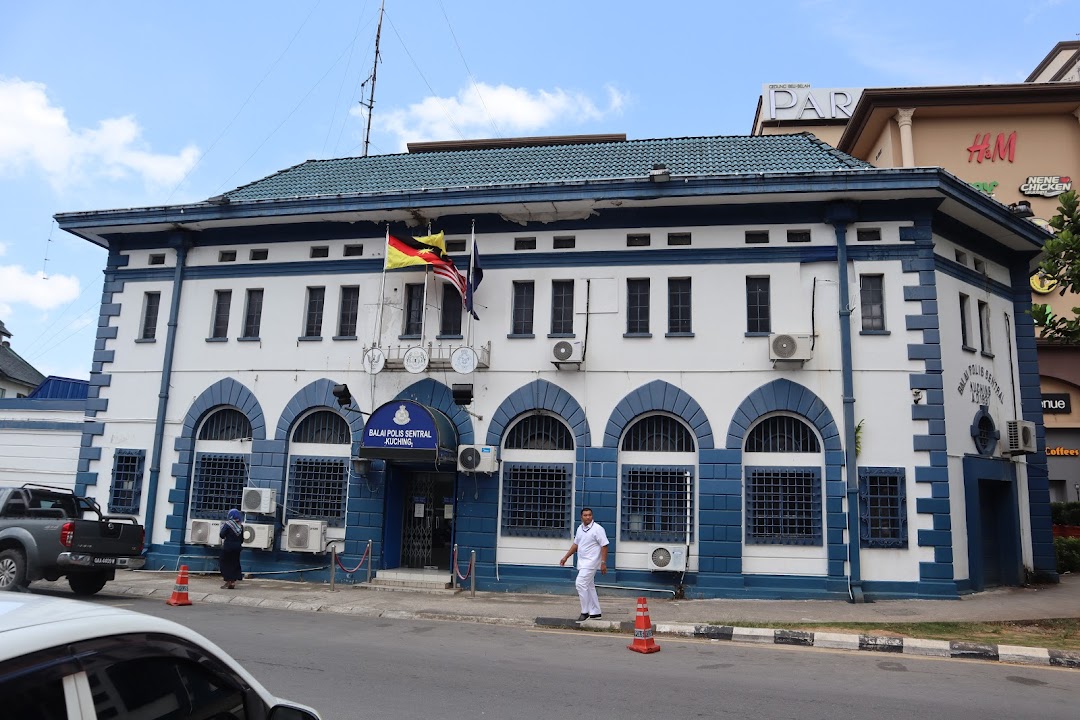Balai Polis Sentral Di Bandar Kuching