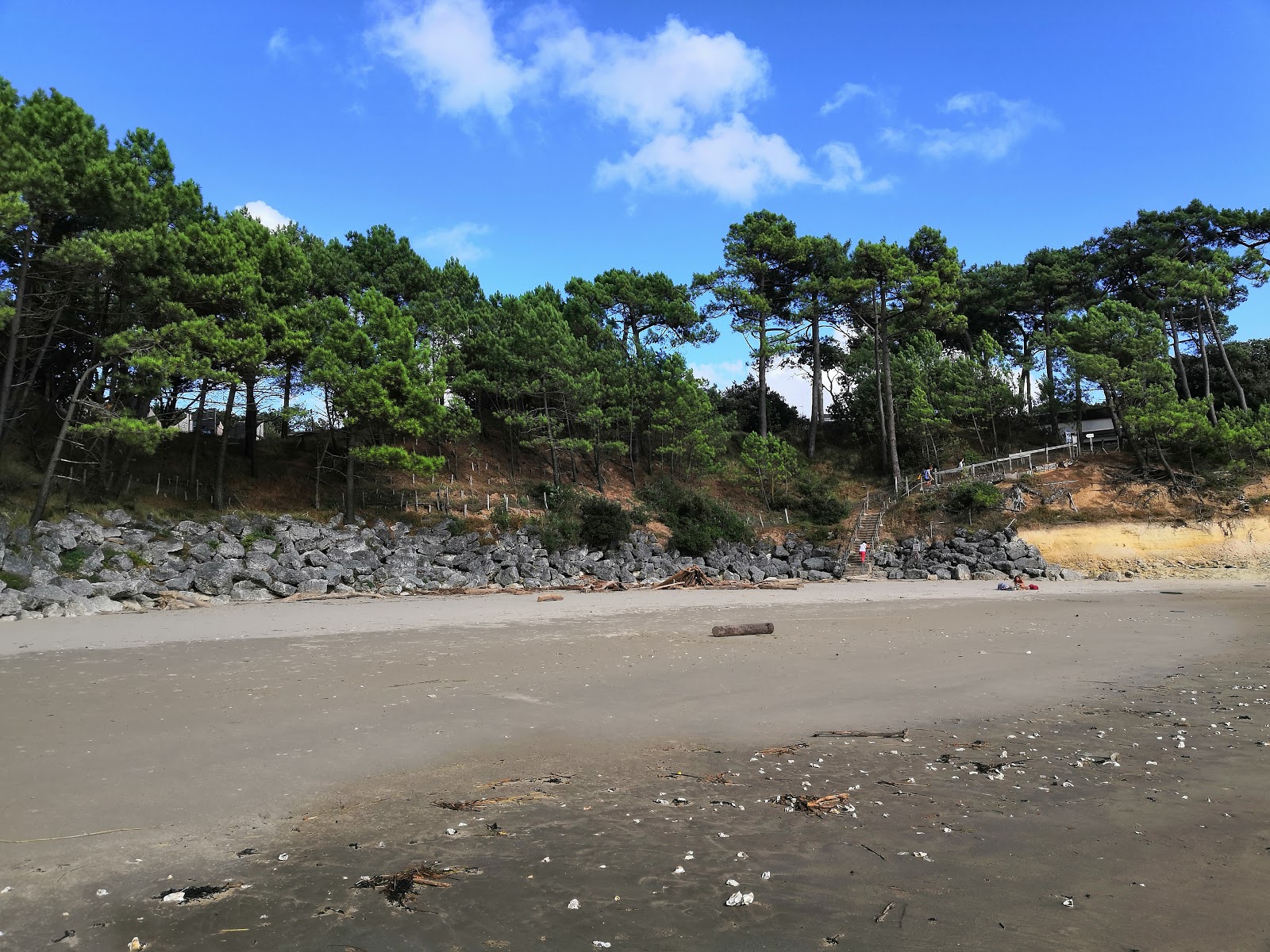 Photo de l'Arneche Beach situé dans une zone naturelle