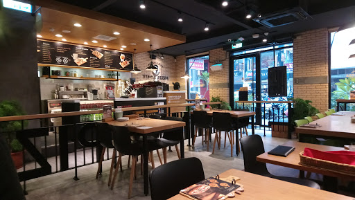 堤諾義大利比薩 Tino's Pizza 台北濟南門市