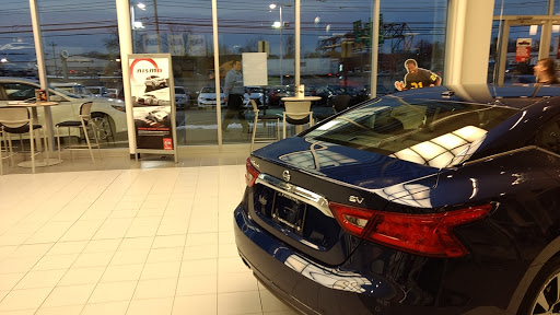 Used Car Dealer «Faulkner Nissan Harrisburg», reviews and photos, 3925 Paxton St, Harrisburg, PA 17111, USA