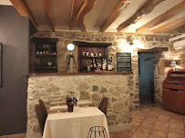 Atmosphère du Restaurant Le Vieux Cantou à Cublac - n°1