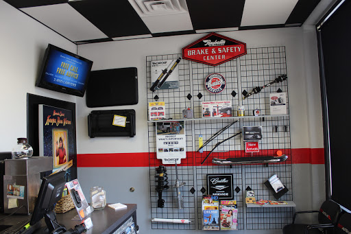 Auto Repair Shop «Auto-Lab», reviews and photos, 530 Ann Arbor Rd, Plymouth, MI 48170, USA