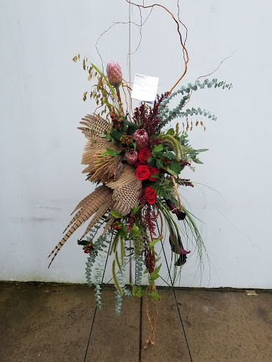 Florist «Chalet Floral», reviews and photos, 700 W Hackley Ave, Muskegon, MI 49441, USA