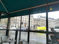 Atmosphère du Restaurant français Le Hameau à Paris - n°4