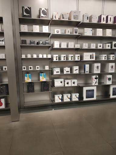 Computer Store «Apple King of Prussia», reviews and photos, 160 N Gulph Rd, King of Prussia, PA 19406, USA