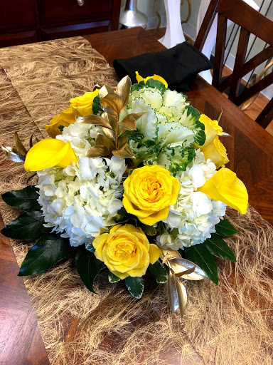 Florist «Buds Blooms & Beyond», reviews and photos, 11234 W Hillsborough Ave, Tampa, FL 33635, USA