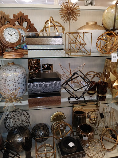 Clothing Store «Ross Dress for Less», reviews and photos, 330 N Hwy 67, Cedar Hill, TX 75104, USA