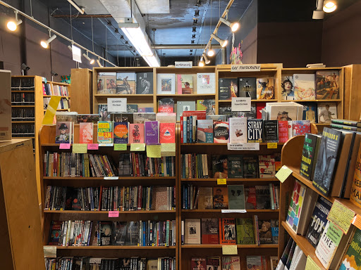 Book Store «Unabridged Bookstore», reviews and photos, 3251 N Broadway St, Chicago, IL 60657, USA