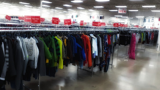 Thrift Store «The Salvation Army Family Store & Donation Center», reviews and photos, 4620 SE 14th St, Des Moines, IA 50315, USA