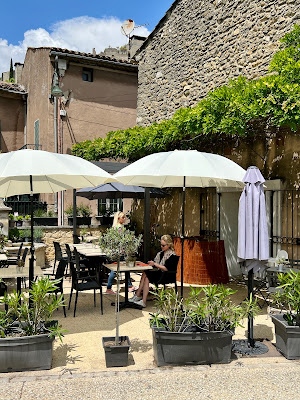 Bar Aurelie à Entrechaux