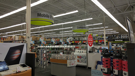 Office Supply Store «Staples», reviews and photos, 47610 Grand River Ave, Novi, MI 48374, USA