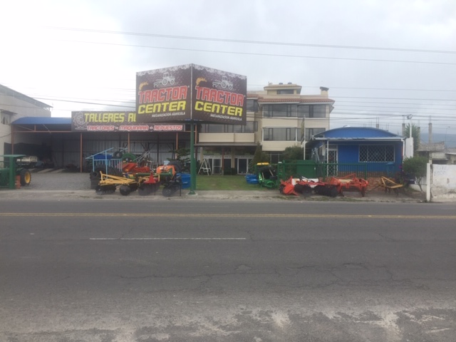 Opiniones de Tractorcenter en San Miguel de Salcedo - Oficina de empresa