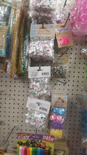 Dollar Store «Dollar Tree», reviews and photos, 330 N Main St, Randolph, MA 02368, USA