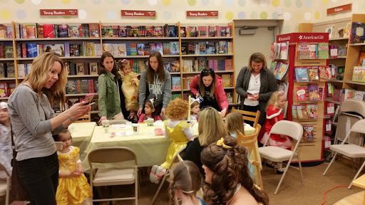 Book Store Barnes Noble Reviews And Photos 1738 Hill Rd N Pickerington Oh