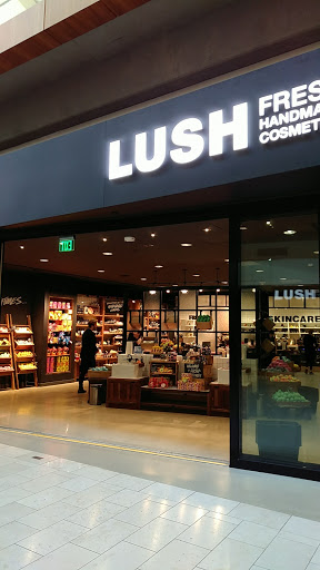 Cosmetics Store «LUSH», reviews and photos, 575 Bellevue Way NE #128, Bellevue, WA 98004, USA