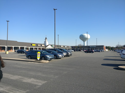 Movie Theater «Regal Cinemas Peoples Plaza 17», reviews and photos, 1100 Peoples Plaza, Newark, DE 19702, USA
