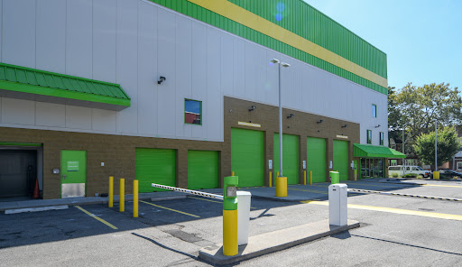 Self-Storage Facility «Storage Post Self Storage Ozone Park», reviews and photos, 103-39 98th St, Ozone Park, NY 11417, USA