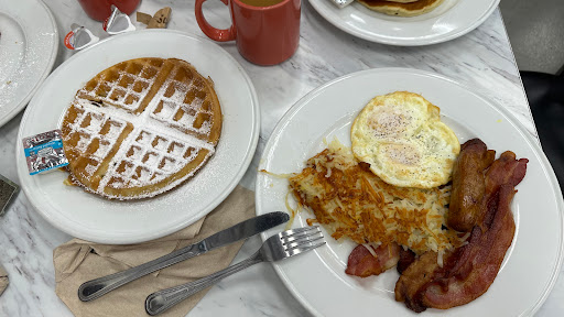 Uncle Johns Pancake House image