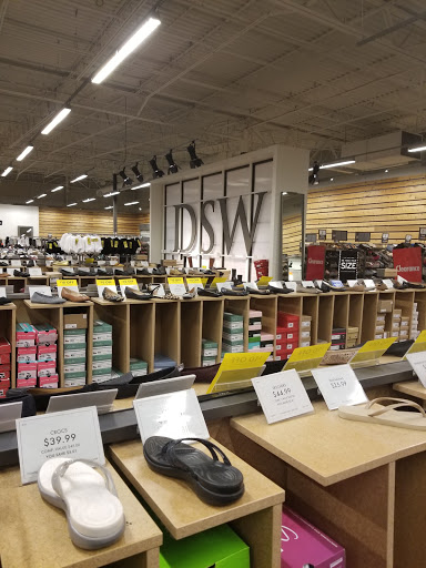 Shoe Store «DSW Designer Shoe Warehouse», reviews and photos, 4345 U.S. 9, Freehold, NJ 07728, USA