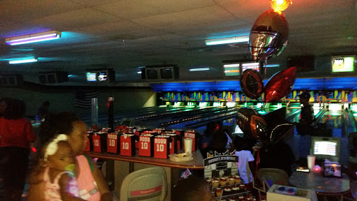 Bowling Alley «Terrace Sports», reviews and photos, 5311 E Busch Blvd, Temple Terrace, FL 33617, USA