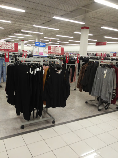 Clothing Store «Burlington Coat Factory», reviews and photos, 12400 15 St, Grandview, MO 64030, USA