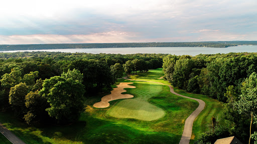 Golf Course «Abbey Springs Golf Course», reviews and photos, Country Club Dr, Fontana-On-Geneva Lake, WI 53125, USA